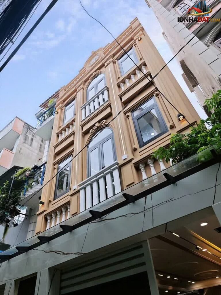 [Đánh Giá Bất Động Sản Sổ Đỏ] Nhà riêng Phường 15, Quận Phú Nhuận – Căn hộ dịch vụ 90 m², sổ đỏ, giá 18.5 tỷ