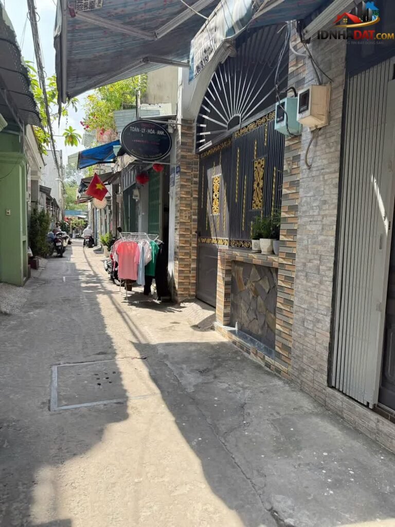 [Đánh Giá Bất Động Sản Sổ Đỏ] Nhà riêng 32m² tại Quận 10, TP.HCM – Vị trí đắc địa, sổ đỏ đầy đủ