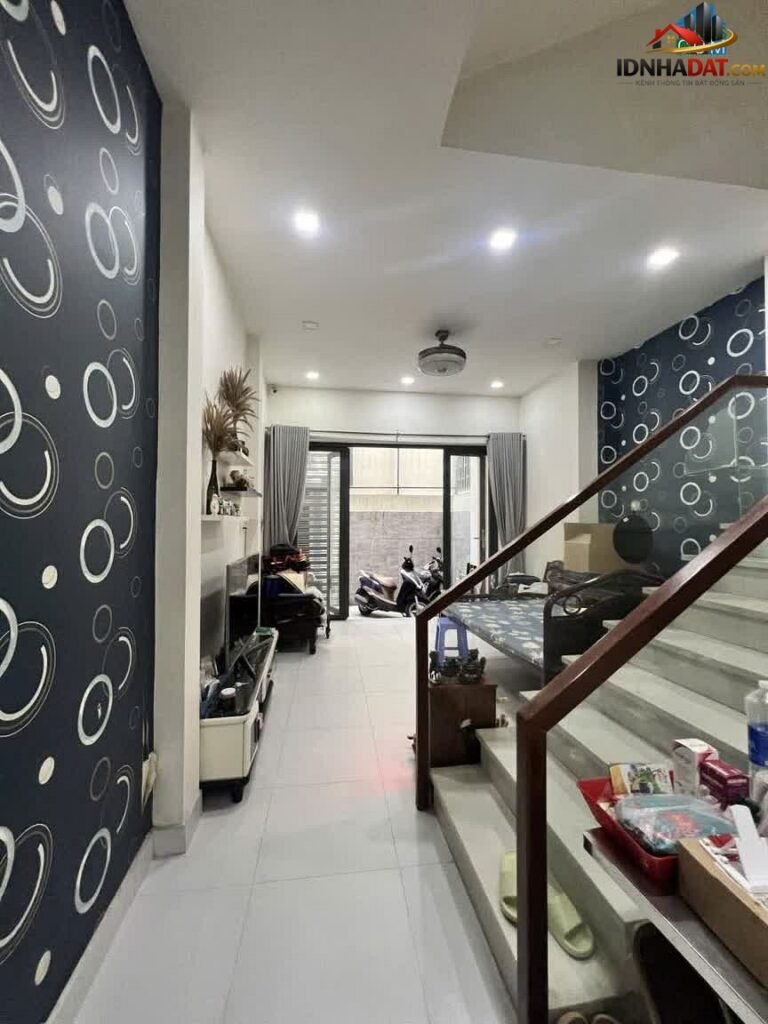 [Đánh Giá Bất Động Sản Sổ Đỏ] Nhà phố 56m² tại Phường 4, Quận 10, TP.HCM – Vị trí đắc địa, pháp lý rõ ràng