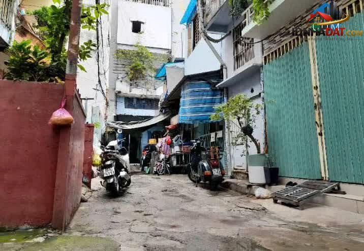 [Đánh Giá Bất Động Sản Sổ Đỏ] Nhà phố 84 m² Đường Lê Hồng Phong, Quận 5 – Pháp lý rõ ràng, vị trí thuận lợi