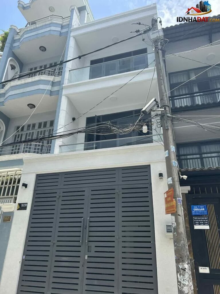 [Đánh Giá Bất Động Sản Sổ Đỏ] Nhà phố thổ cư 80 m² tại Đường Lê Thị Bạch Cát, Quận 11, Hồ Chí Minh – Pháp lý rõ ràng với sổ đỏ