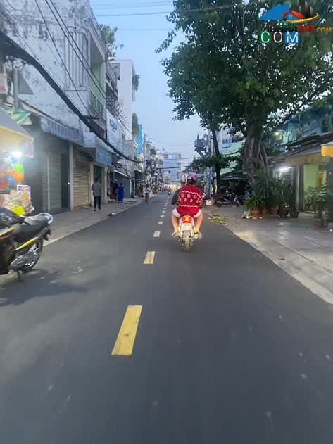 [Đánh Giá Bất Động Sản Sổ Đỏ] Nhà Mặt Tiền Đường Tùng Thiện Vương, Quận 8 – Tiềm Năng Kinh Doanh Cao