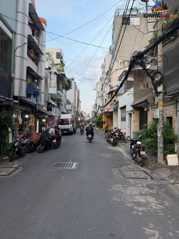 [Đánh Giá Bất Động Sản Sổ Đỏ] Nhà Mặt Phố Đường Đồng Nai, Quận 10: Vị Trí Đắc Địa và Pháp Lý Rõ Ràng