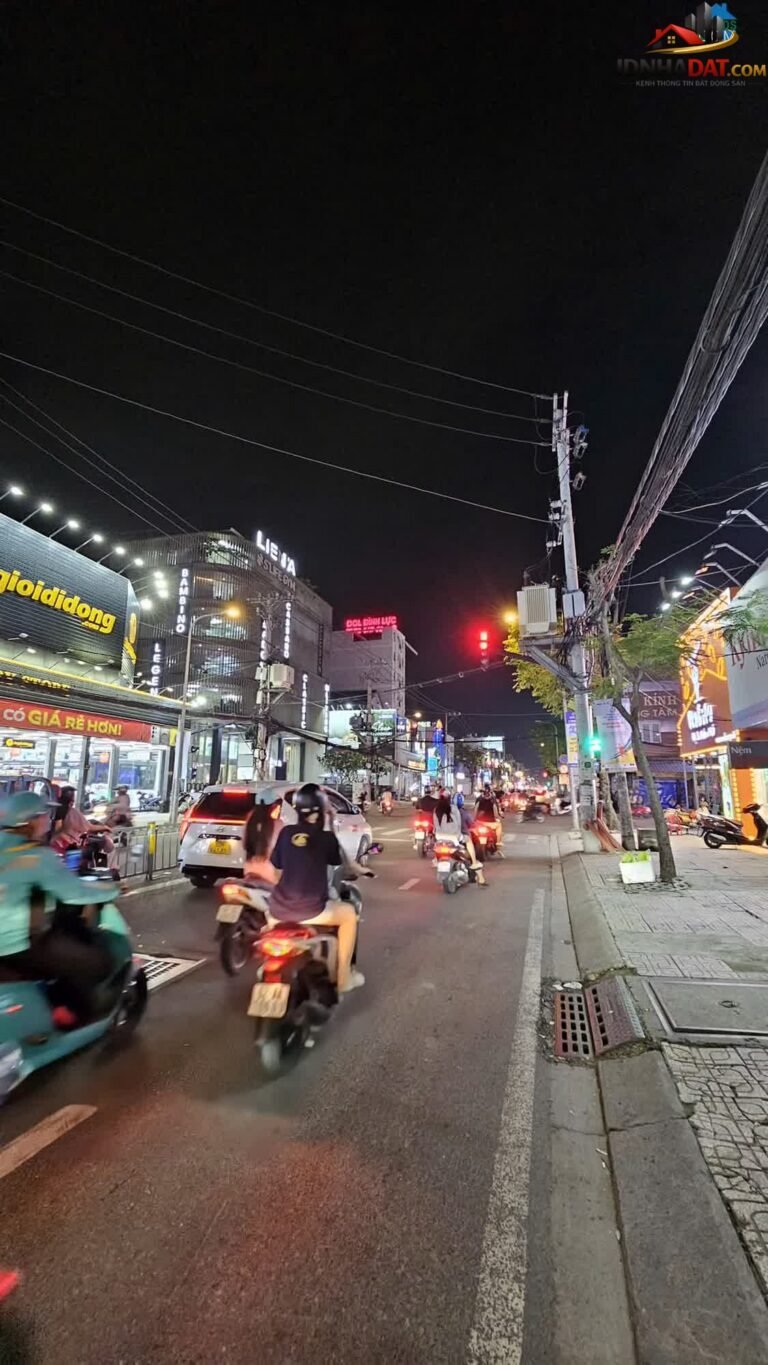[Đánh Giá Bất Động Sản Sổ Đỏ] Nhà phố 5 tầng tại Đường Tôn Đàn, Quận 4 – Pháp lý rõ ràng, gần Q1