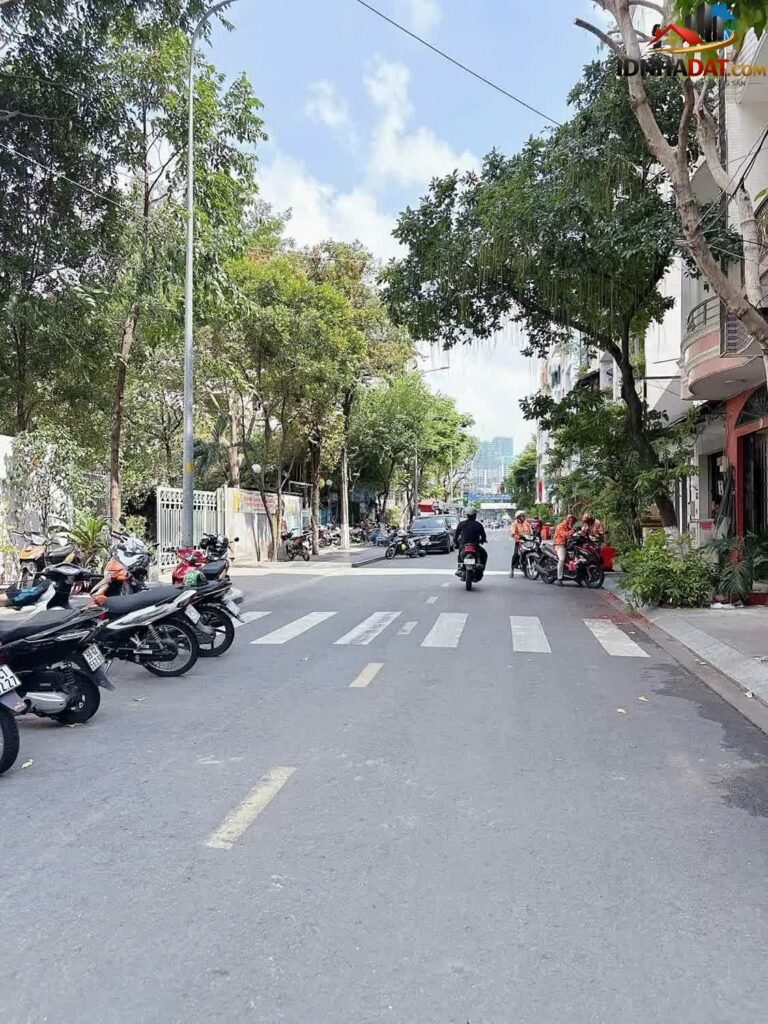 [Đánh Giá Bất Động Sản Sổ Đỏ] Nhà riêng hẻm 1/ Khánh Hội, Quận 4, TP.HCM: Pháp lý rõ ràng, vị trí thuận lợi