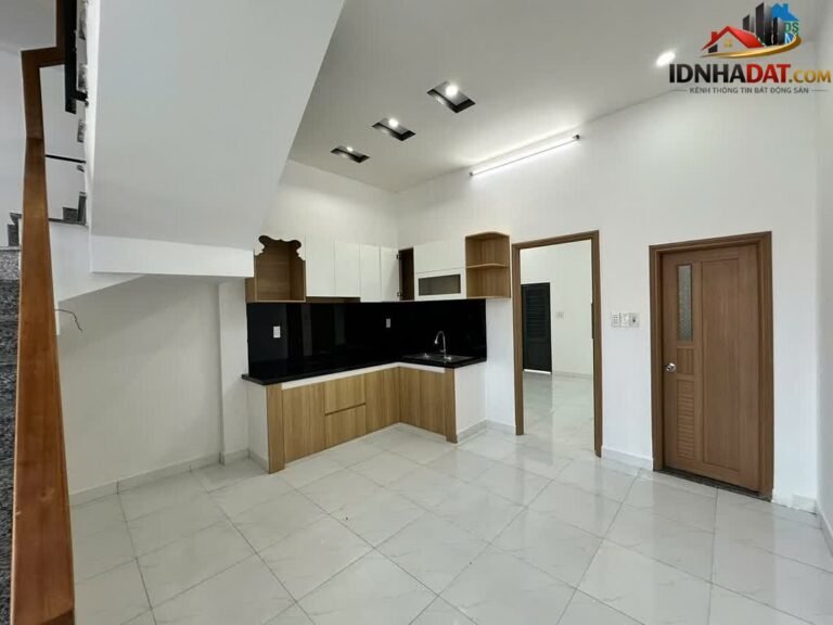 [Đánh Giá Bất Động Sản Sổ Đỏ] Nhà phố 2 tầng tại Đường Nguyễn Lương Bằng, Quận Liên Chiểu, Đà Nẵng – Pháp lý rõ ràng, vị trí thuận lợi