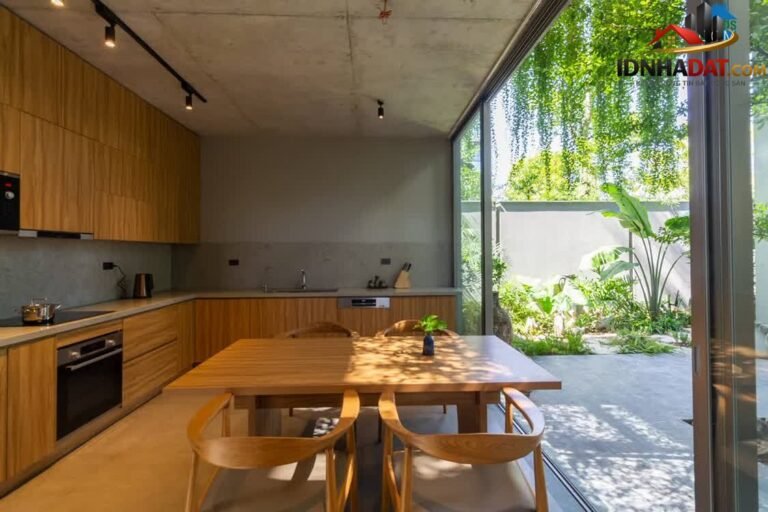 [Đánh Giá Bất Động Sản Sổ Đỏ] Nhà Phố 6 Tầng Đường Nguyễn Kiệm, Phường Cũ 9, Quận Phú Nhuận, Hồ Chí Minh – Pháp Lý Rõ Ràng, Giá Trị Tăng Cao
