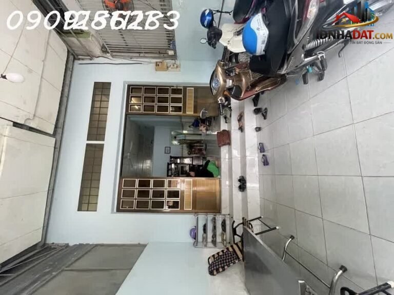 [Đánh Giá Bất Động Sản Sổ Đỏ] Nhà phố đường Lê Văn Lương, Nhà Bè – Pháp lý rõ ràng, vị trí thuận lợi cho kinh doanh