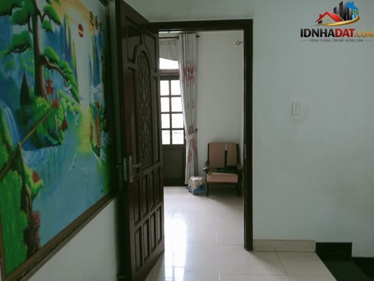 [Đánh Giá Bất Động Sản Sổ Đỏ] Nhà đất thổ cư có sổ đỏ 136 m² tại Đường Tân Thới Nhất, Quận 12, TP.HCM – Vị trí thuận lợi, pháp lý rõ ràng