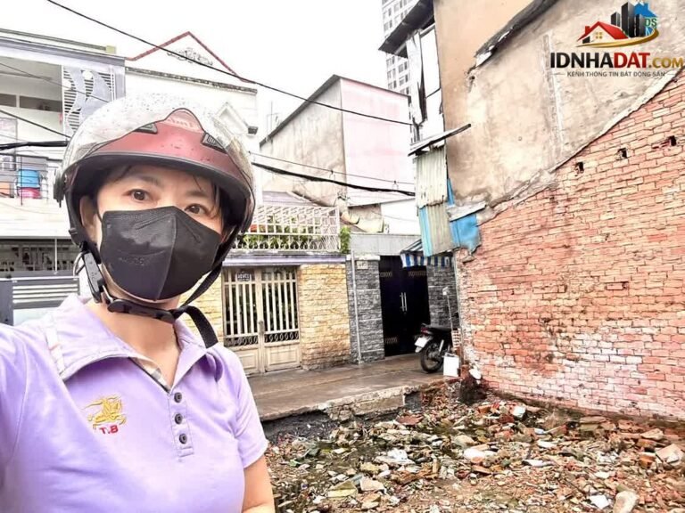 [Đánh Giá Bất Động Sản Sổ Đỏ] Nhà đất thổ cư có sổ đỏ tại Đường Bến Vân Đồn, Quận 4, TP.HCM – Vị trí đắc địa, pháp lý rõ ràng