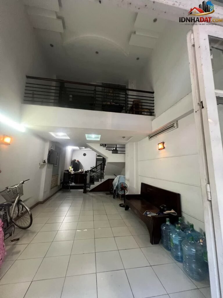 [Đánh Giá Bất Động Sản Sổ Đỏ] Nhà phố 5 tầng tại Quận 7, TP.HCM – Pháp lý rõ ràng, vị trí thuận lợi