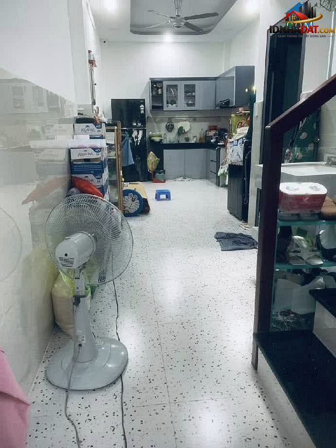 [Đánh Giá Bất Động Sản Sổ Đỏ] Nhà phố 5 tầng Đường Chế Lan Viên, Tân Phú – Vị trí đắc địa, sổ đỏ đầy đủ