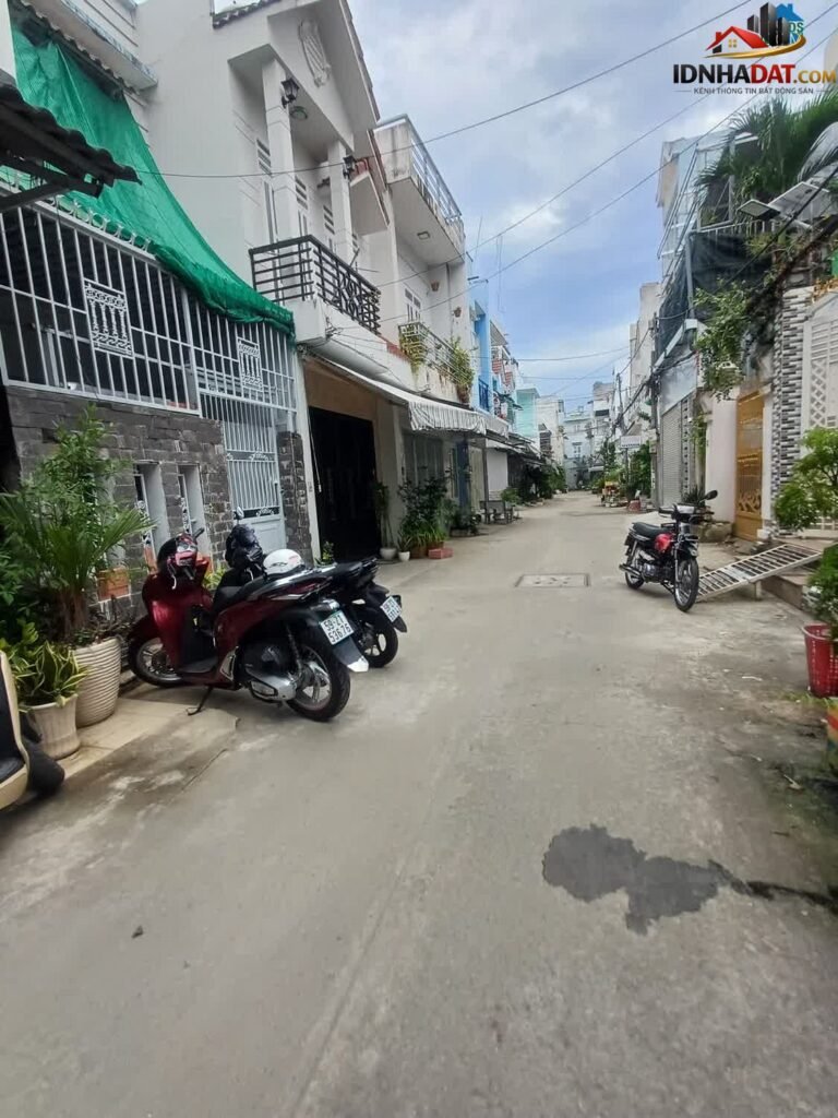 [Đánh Giá Bất Động Sản Sổ Đỏ] Nhà phố thổ cư có sổ đỏ tại Đường Bàu Cát, Tân Bình – Vị trí đắc địa, pháp lý rõ ràng