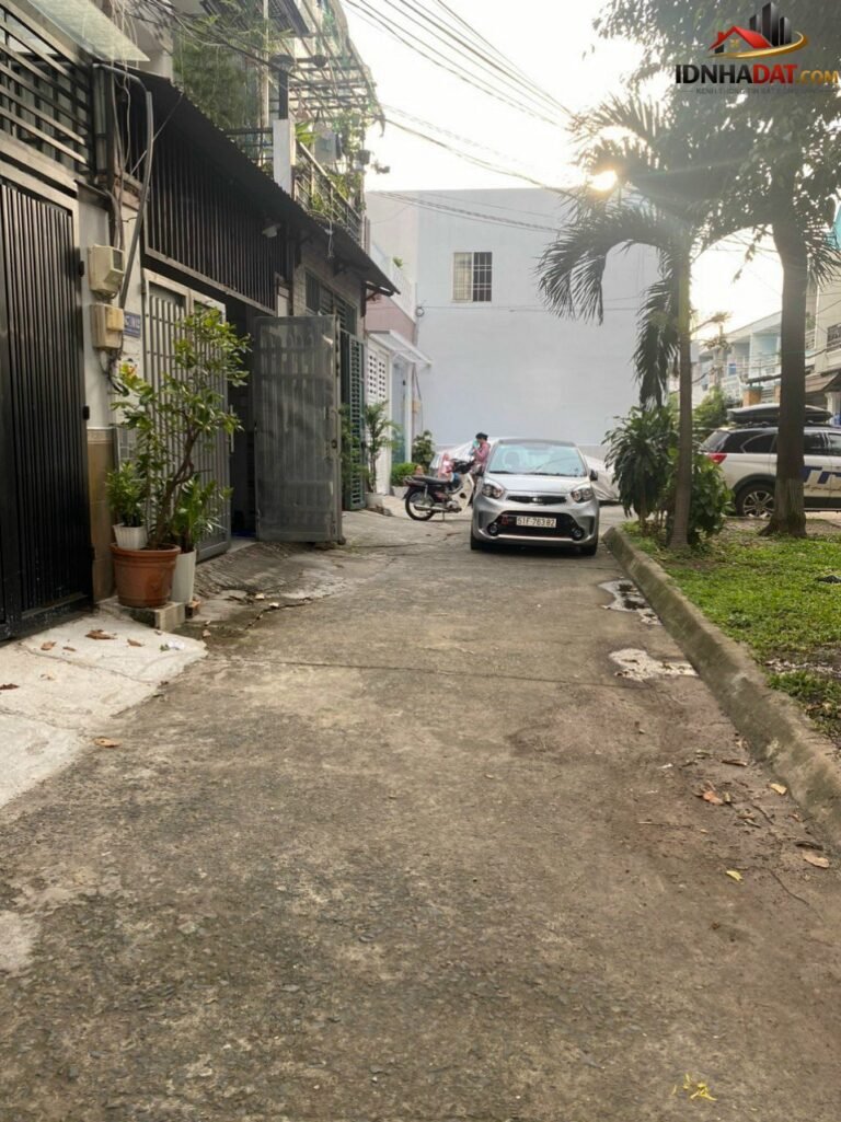[Đánh Giá Bất Động Sản Sổ Đỏ] Nhà phố 4 tầng Đường Huỳnh Văn Nghệ, Quận Tân Bình, TP.HCM – Pháp lý rõ ràng, vị trí thuận lợi
