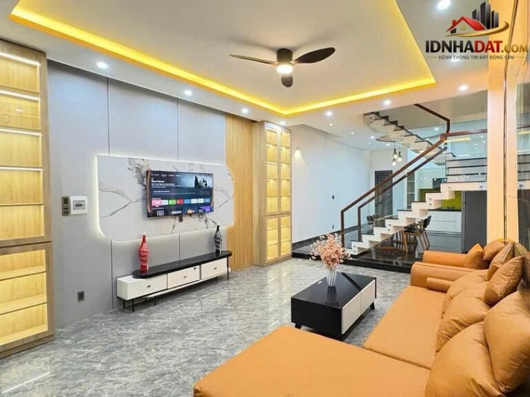 [Review Nhà Đất Sổ Đỏ] Bán nhà phố 2 tầng tại đường Huy Cận, Hải Châu, Đà Nẵng – Sổ đỏ đầy đủ