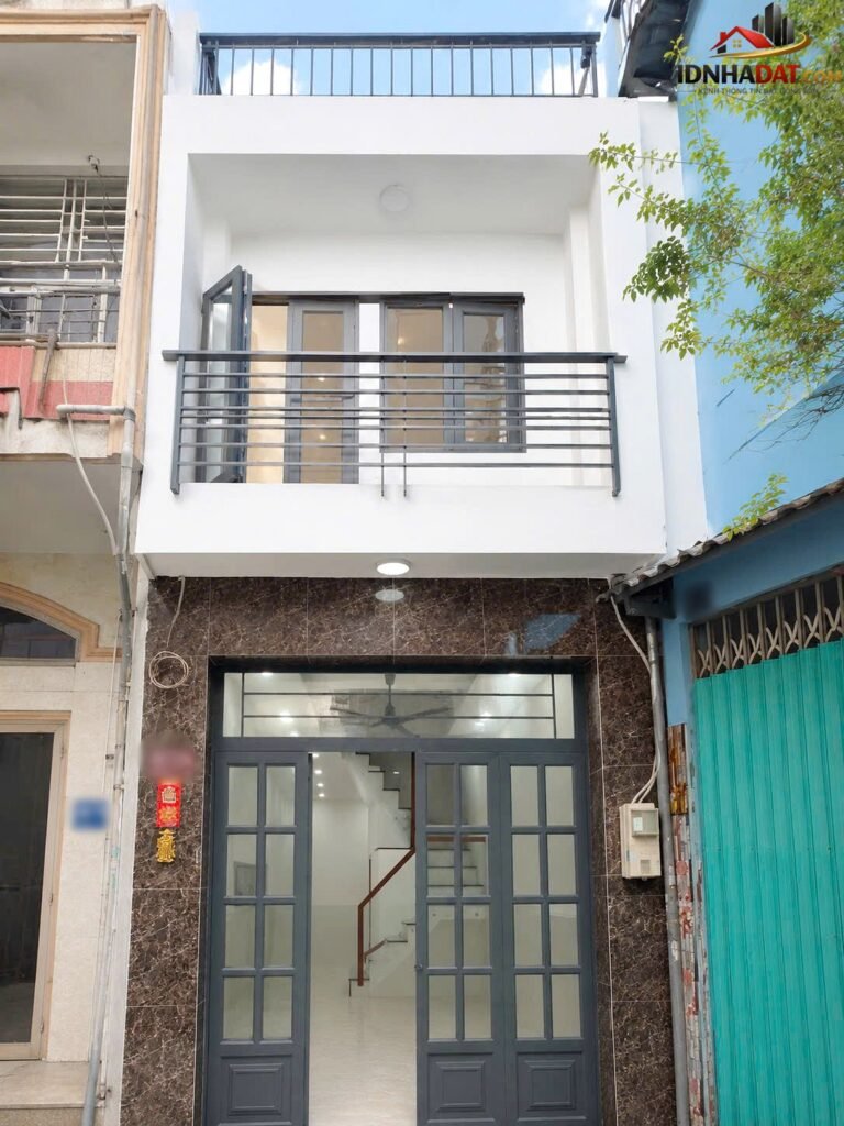 [Review Nhà Đất Sổ Đỏ] Nhà Phố 2 Lầu Tại Phường Chánh Hưng, Quận 8 – Pháp Lý Rõ Ràng, Vị Trí Đắc Địa