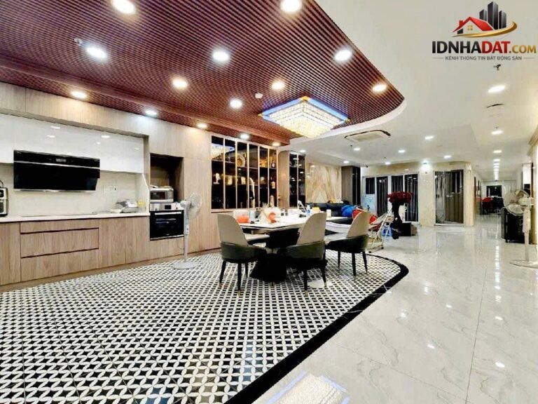 [Đánh Giá Bất Động Sản Sổ Đỏ] Nhà Đất Sổ Đỏ Kinh Doanh ChDV 93 Phòng, 8 Tầng Tại Đường Âu Cơ, Quận Tân Phú
