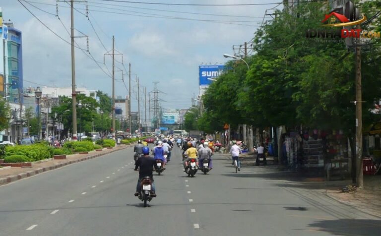 [Đánh Giá Bất Động Sản Sổ Đỏ] Căn Hộ Dịch Vụ 6 Lầu Hầm Hẻm 702 Hồng Bàng Quận 11: Đầu Tư Sinh Lợi Với Pháp Lý Rõ Ràng