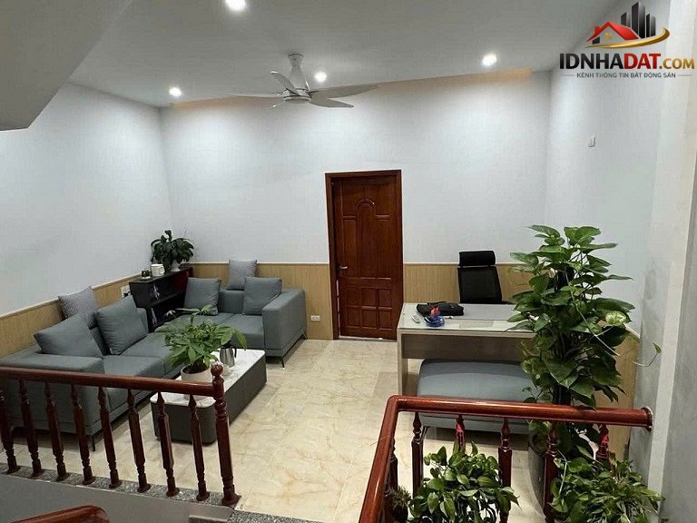 [Review Nhà Đất Sổ Đỏ] Nhà 3 tầng mới tại Đường Ngũ Hành Sơn, Đà Nẵng – Vị trí đắc địa, sổ đỏ đầy đủ