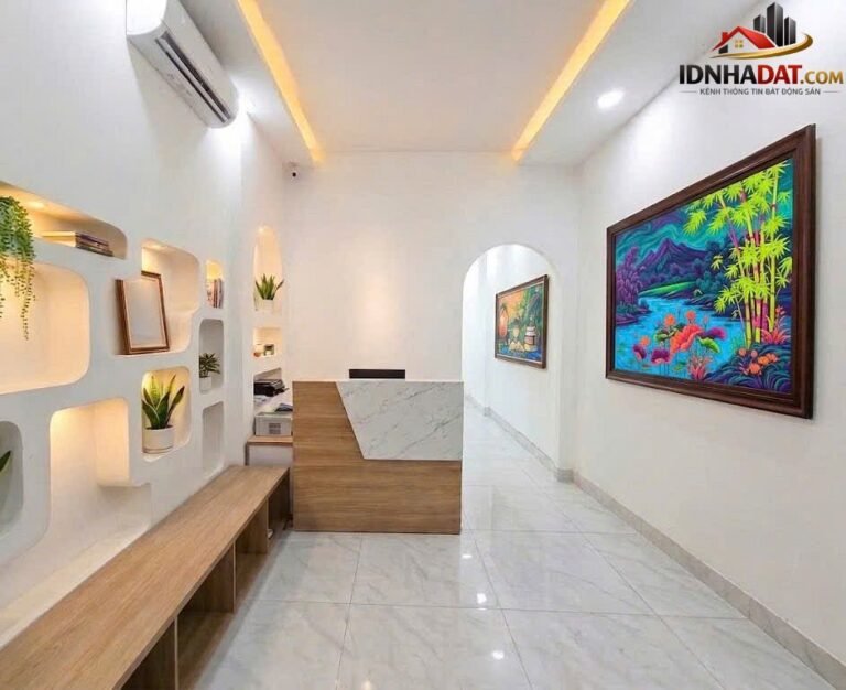 [Đánh Giá Bất Động Sản Sổ Đỏ] Nhà phố thổ cư có sổ đỏ tại Phường Võ Thị Sáu, Quận 3, TP.HCM – Vị trí đắc địa, diện tích 132m2, giá 12.5 tỷ
