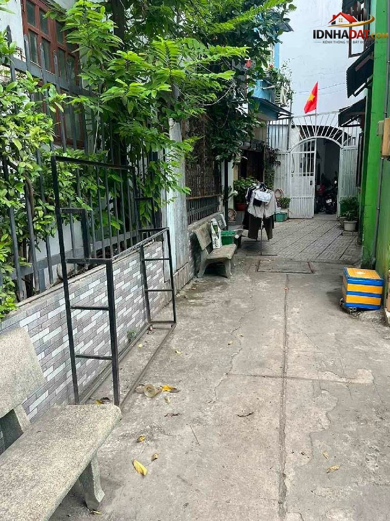 [Đánh Giá Bất Động Sản Sổ Đỏ] Nhà phố 118m2 tại Bình Trưng Đông, Quận 2 – Vị trí đắc địa, pháp lý rõ ràng