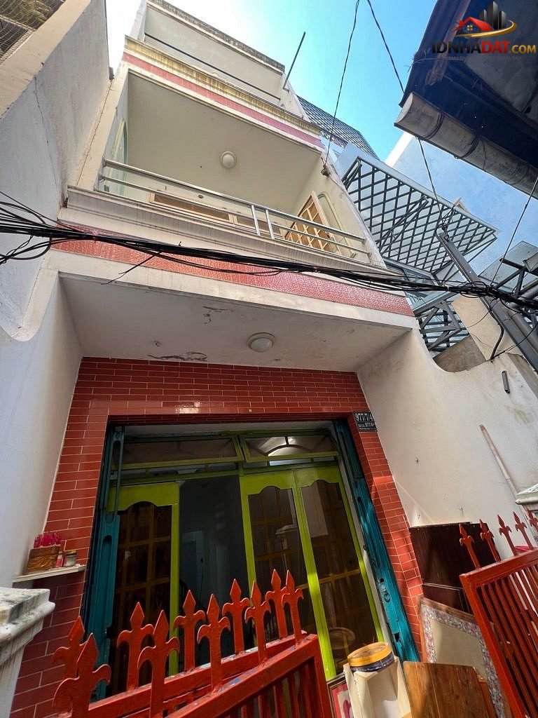 [Đánh Giá Bất Động Sản Sổ Đỏ] Nhà phố 40m2 tại Quận 5, TP.HCM – Pháp lý rõ ràng, vị trí đắc địa