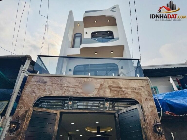 [Đánh Giá Bất Động Sản Sổ Đỏ] Nhà phố 3 tầng tại Phường 12, Quận Tân Bình với sổ đỏ và tiềm năng kinh doanh