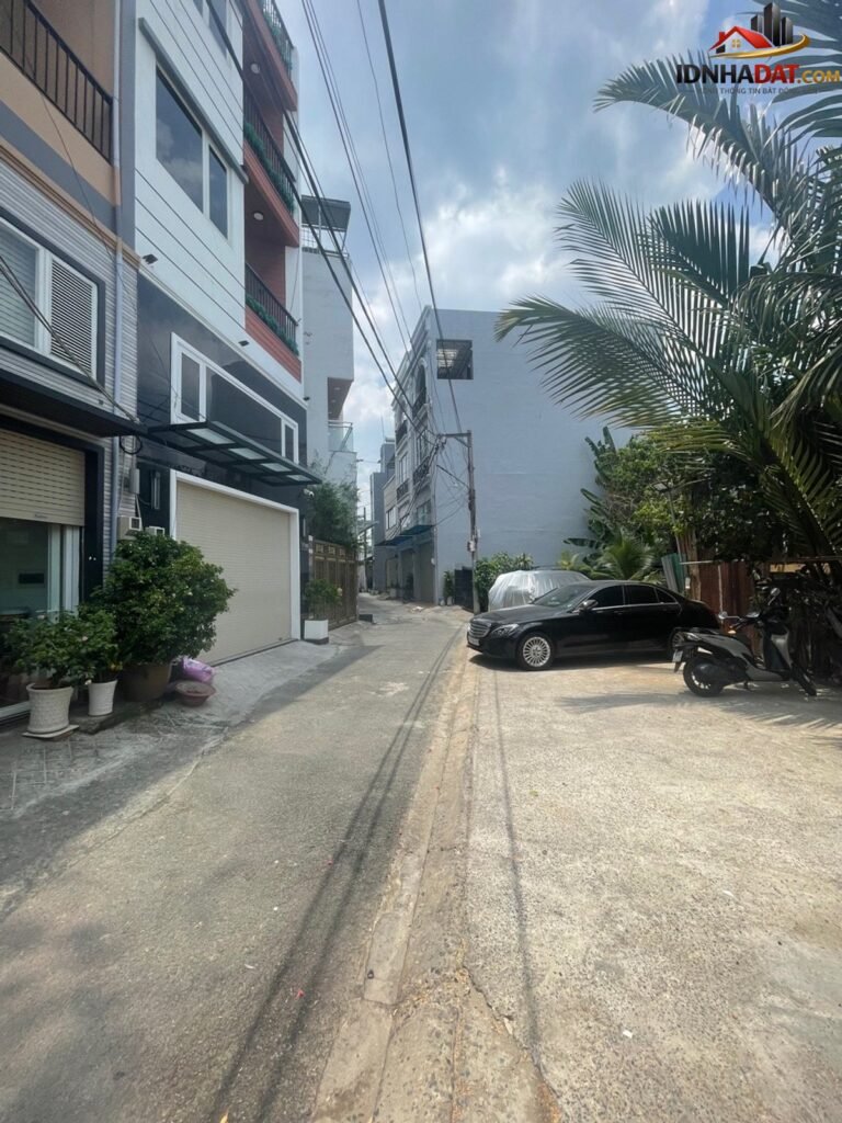 [Review Nhà Đất Sổ Đỏ] Nhà phố 4 tầng tại Phú Mỹ, Quận 7 – Vị trí thuận lợi, pháp lý rõ ràng