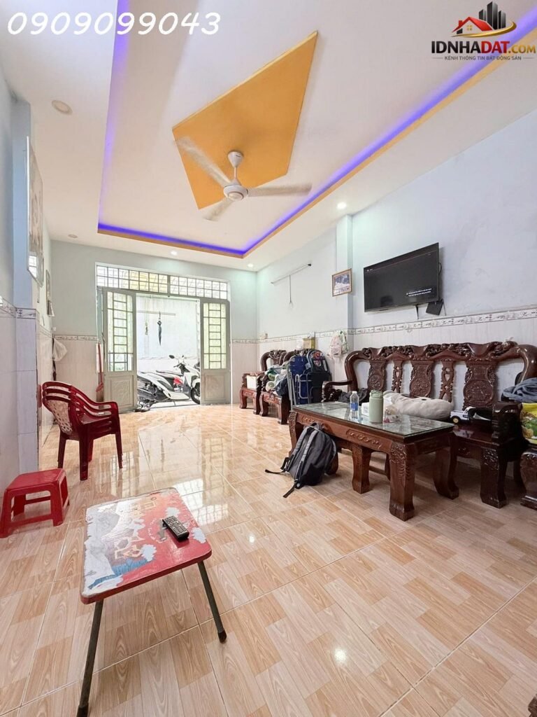 [Đánh Giá Bất Động Sản Sổ Đỏ] Nhà phố 61m² mặt tiền Tân Thới Nhất, Quận 12, HCM – Pháp lý rõ ràng, giá trị khai thác cao