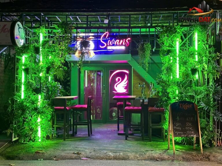 [Đánh Giá Bất Động Sản Sổ Đỏ] Nhà phố kinh doanh quán bar tại Thảo Điền, Quận 2, TP.HCM – Đầu tư tiềm năng với sổ đỏ