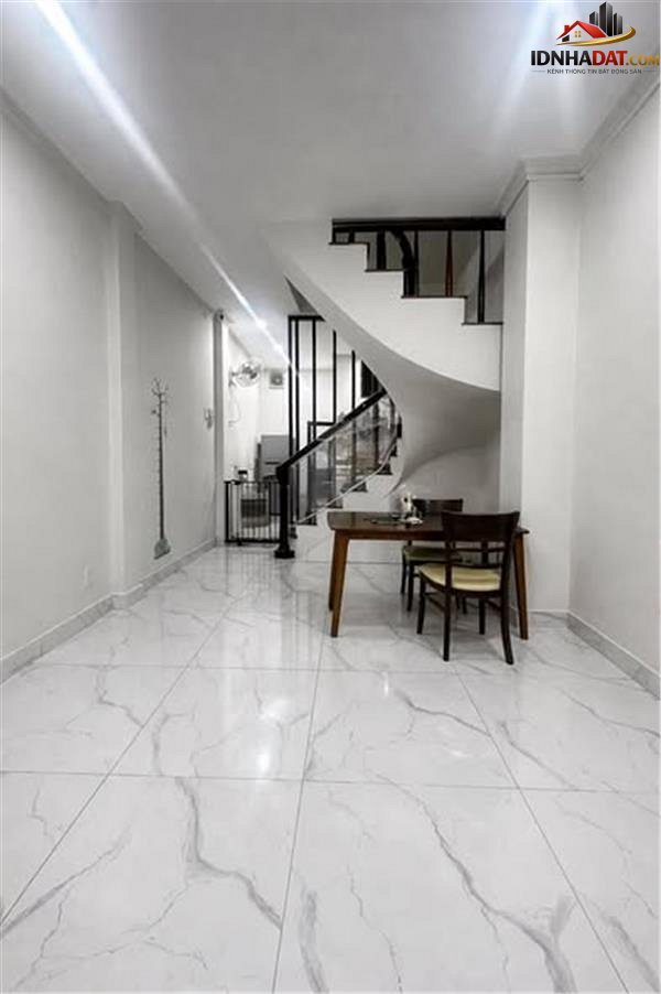 [Review Nhà Đất Sổ Đỏ] Nhà phố 3 tầng đường Nguyễn Thiện Thuật, Quận 3 – Pháp lý rõ ràng, vị trí đắc địa