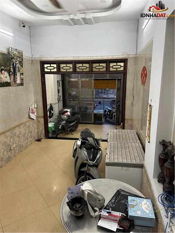 [Đánh Giá Bất Động Sản Sổ Đỏ] Nhà Mặt Tiền Đường Tân Sơn, Quận Gò Vấp – Tiềm Năng Kinh Doanh Và Pháp Lý Rõ Ràng