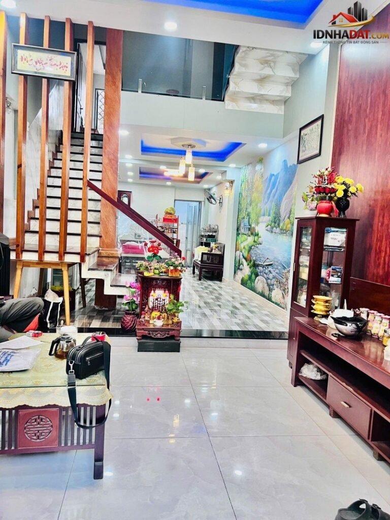 [Review Nhà Đất Sổ Đỏ] Nhà phố thổ cư có sổ đỏ tại đường Man Thiện, Quận 9, TP.HCM – Cơ hội đầu tư hấp dẫn