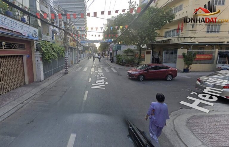 [Review Nhà Đất Sổ Đỏ] Nhà phố 35m2 tại Phú Nhuận, gần mặt tiền Nguyễn Trọng Tuyển với sổ đỏ chính chủ