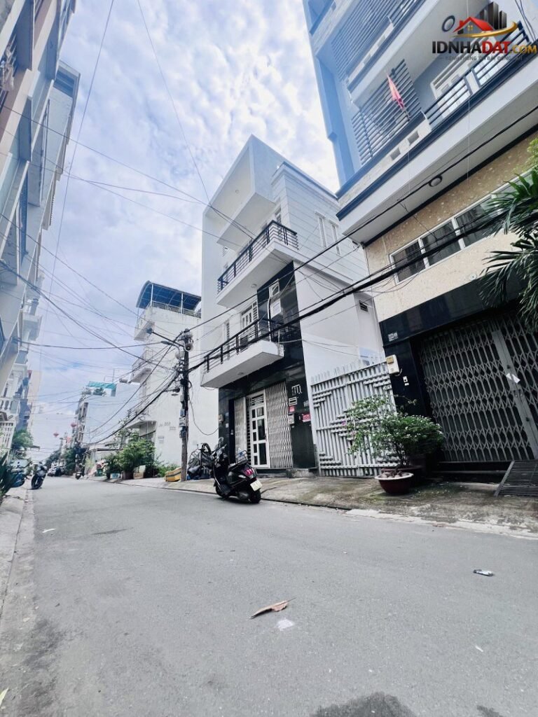 [Đánh Giá Bất Động Sản Sổ Đỏ] Nhà phố thổ cư có sổ đỏ tại Huỳnh Tấn Phát, Quận 7 – Vị trí đắc địa, giá trị khai thác cao