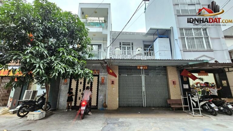 [Đánh Giá Bất Động Sản Sổ Đỏ] Nhà mặt tiền 83m2 tại Phú Trung, Tân Phú, HCM – Pháp lý rõ ràng, vị trí đắc địa