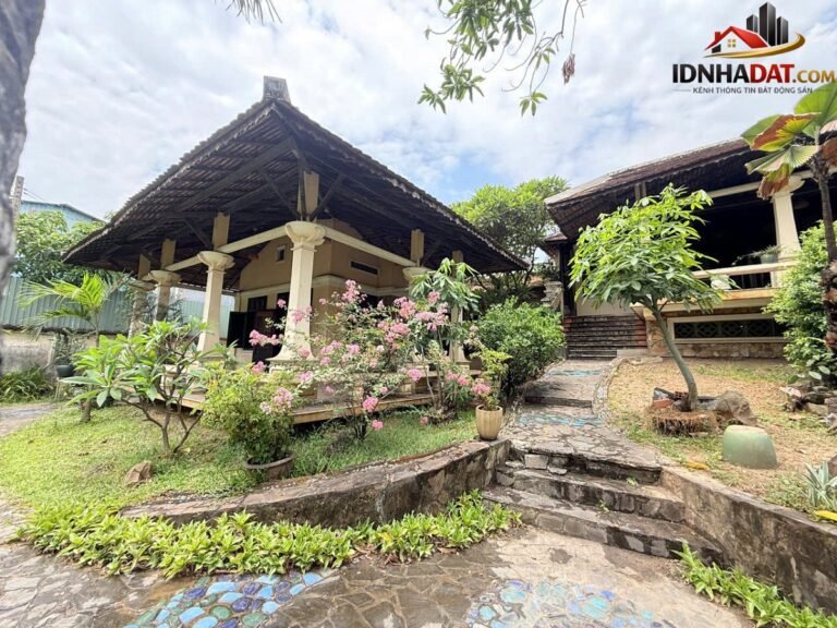 [Đánh Giá Bất Động Sản Sổ Đỏ] Biệt Thự Cổ 1.164m2 Hiệp Bình Chánh, Thủ Đức – Vị Trí Đắc Địa, Pháp Lý Rõ Ràng