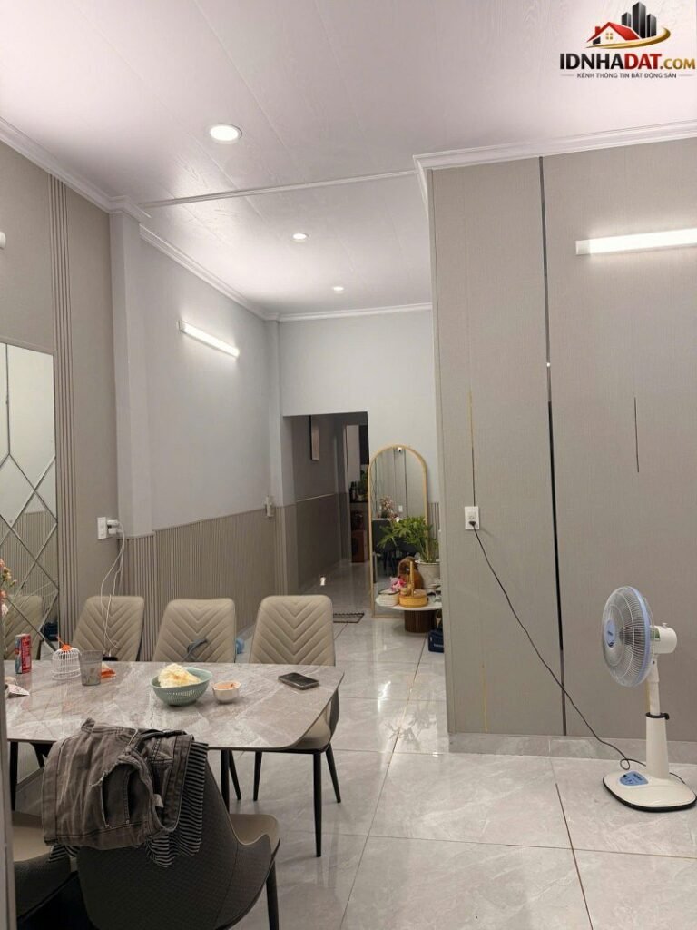 [Review Nhà Đất Sổ Đỏ] Nhà phố 85m2 tại Phường Phước Long A, Thủ Đức – Vị trí thuận lợi, pháp lý rõ ràng