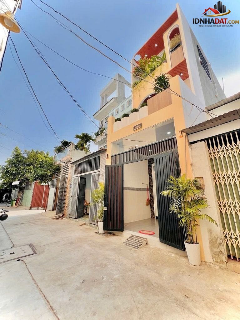 [Review Nhà Đất Sổ Đỏ] Nhà phố hẻm xe hơi tại Bình Tân, TP Hồ Chí Minh – Pháp lý sổ đỏ rõ ràng