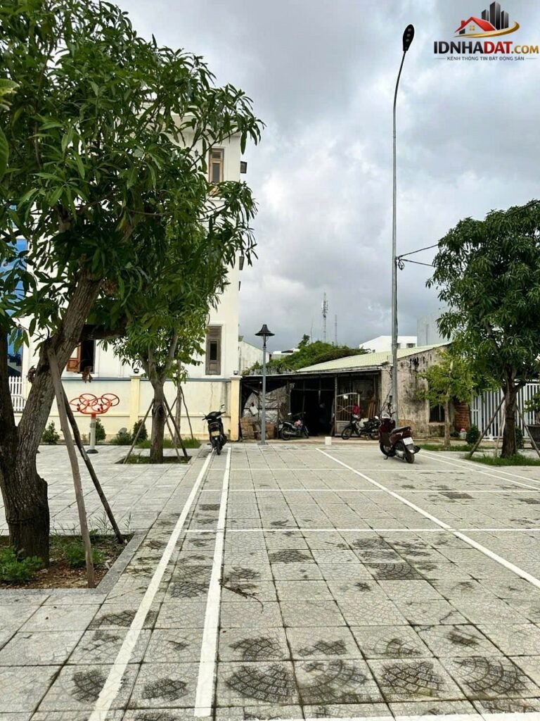 [Review Nhà Đất Sổ Đỏ] Đất thổ cư có sổ đỏ tại kiệt ô tô đường Chính Hữu, Sơn Trà, Đà Nẵng