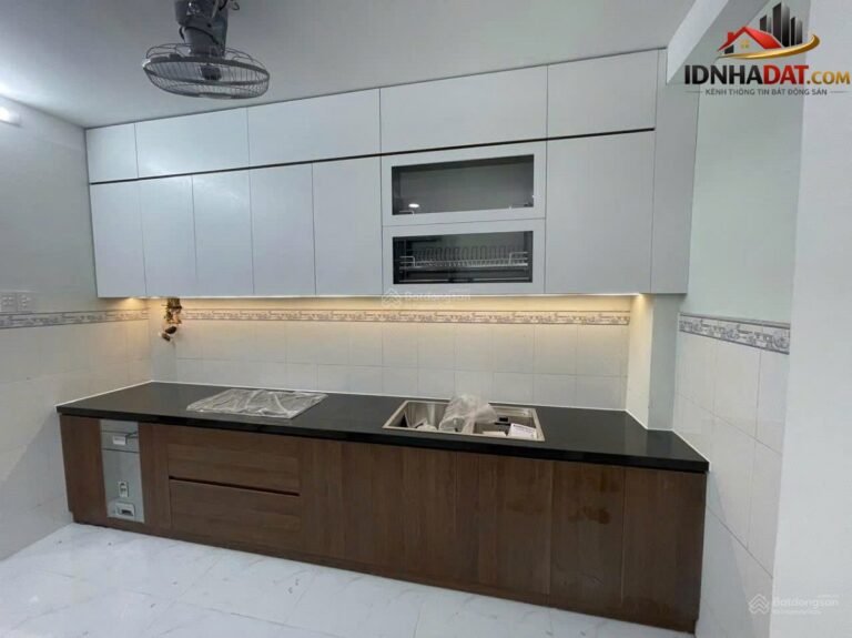 [Review Nhà Đất Sổ Đỏ] Bán nhà thổ cư có sổ đỏ tại hẻm 536 Âu Cơ, Tân Bình – Vị trí thuận lợi, pháp lý hoàn chỉnh