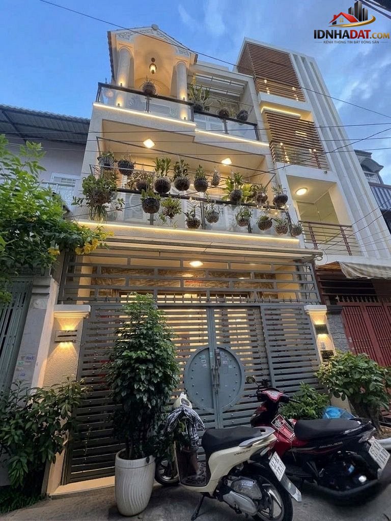 [Đánh Giá Bất Động Sản Sổ Đỏ] Nhà Mặt Phố Quận Tân Phú, Vị Trí Đẹp Gần Ngã Tư Bốn Xã, Pháp Lý Rõ Ràng