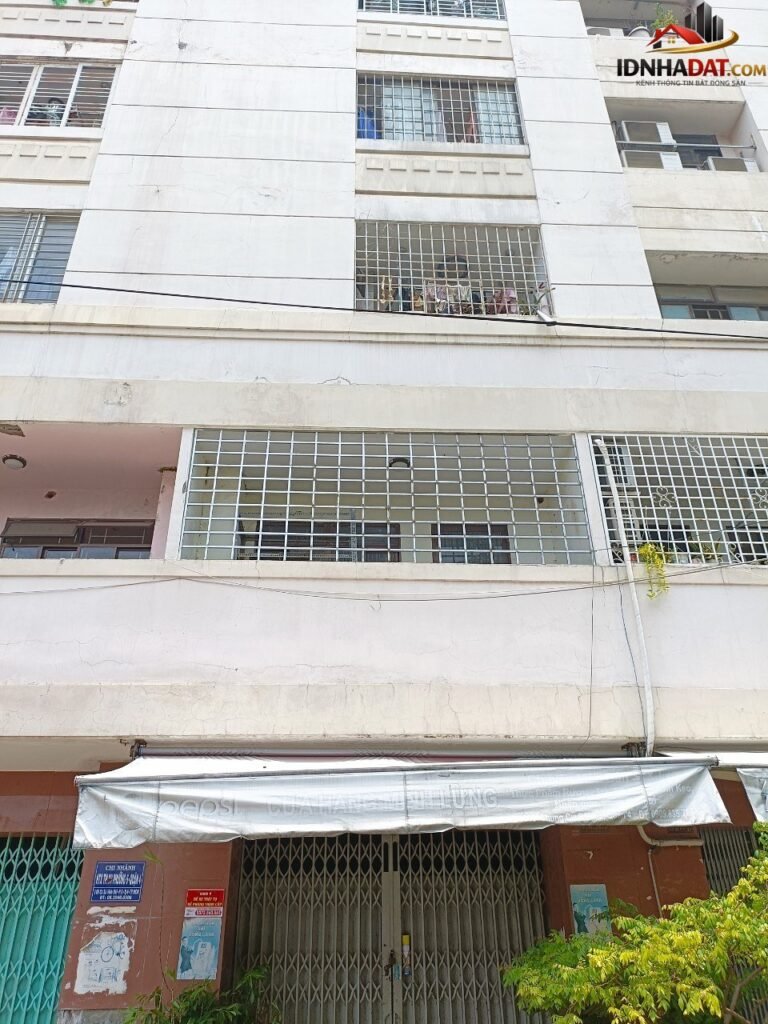 [Review Nhà Đất Sổ Đỏ] Căn Hộ 113m2 Tại Phường 3, Quận 4, TP.HCM: Pháp Lý Sổ Hồng Rõ Ràng