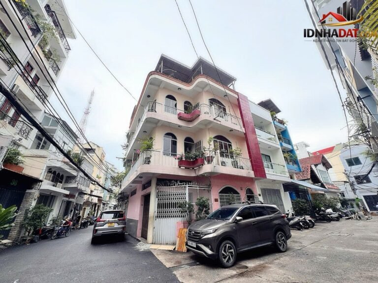 [Đánh Giá Bất Động Sản Sổ Đỏ] Biệt thự mái ngói 99m2 tại Phường Cầu Ông Lãnh, Quận 1 – Vị trí đắc địa, sổ đỏ đầy đủ