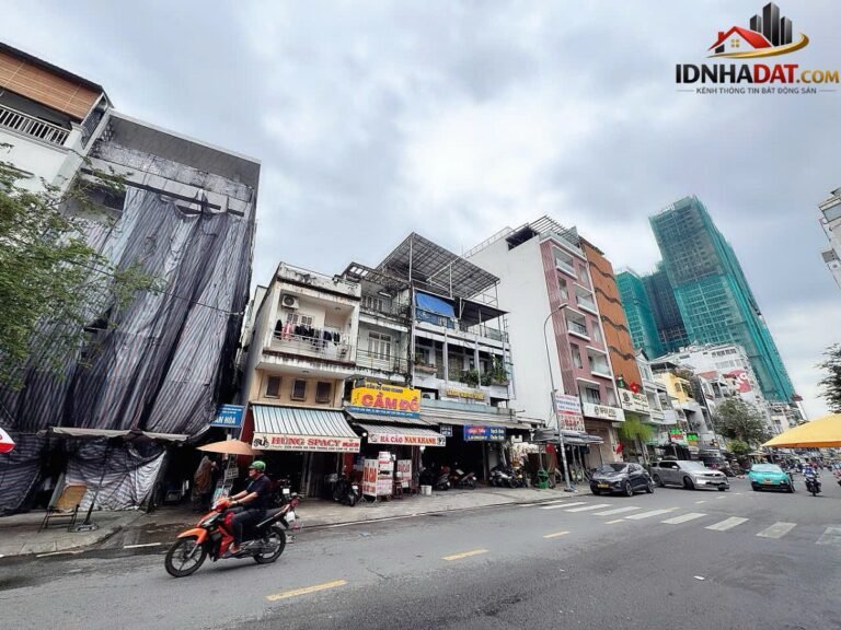 [Đánh Giá Bất Động Sản Sổ Đỏ] Nhà Mặt Tiền Kinh Doanh Đường Cô Bắc, Quận 1 – Vị Trí Đắc Địa, Pháp Lý Sổ Đỏ Rõ Ràng