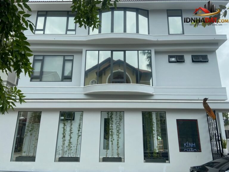 [Đánh Giá Bất Động Sản Sổ Đỏ] Biệt thự compound 450m2 tại Thảo Điền, Quận 2 – Cơ hội đầu tư giá trị với sổ đỏ
