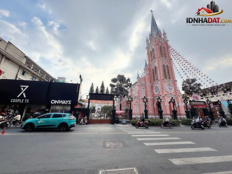[Đánh Giá Bất Động Sản Sổ Đỏ] Căn hộ dịch vụ 6 tầng mặt tiền hẻm xe hơi Đường Hai Bà Trưng, Quận 1 – Pháp lý rõ ràng, tiềm năng khai thác cao