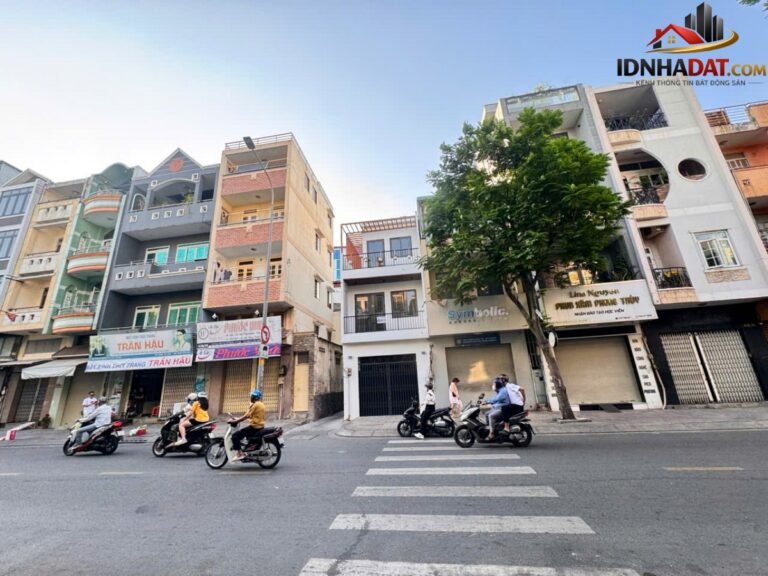 [Đánh Giá Bất Động Sản Sổ Đỏ] Nhà phố 2 mặt tiền kinh doanh Cách Mạng Tháng 8, Quận 3, TP.HCM – Sổ đỏ đầy đủ