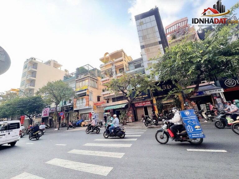 [Đánh Giá Bất Động Sản Sổ Đỏ] Tòa nhà 7 tầng mặt tiền đường Nguyễn Đình Chiểu, Quận 3 – Vị trí đắc địa với pháp lý sổ đỏ đầy đủ