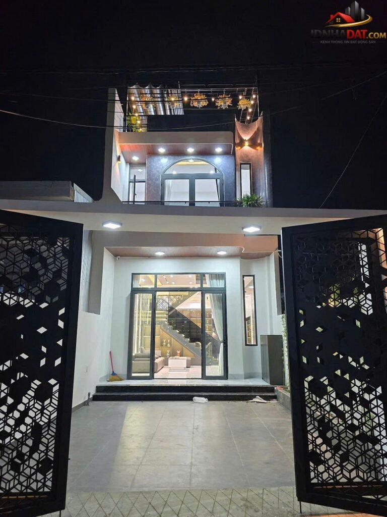 [Đánh Giá Bất Động Sản Sổ Đỏ] Nhà phố 2 tầng tại Phường An Khê, Quận Thanh Khê, Đà Nẵng – Pháp lý rõ ràng với sổ đỏ
